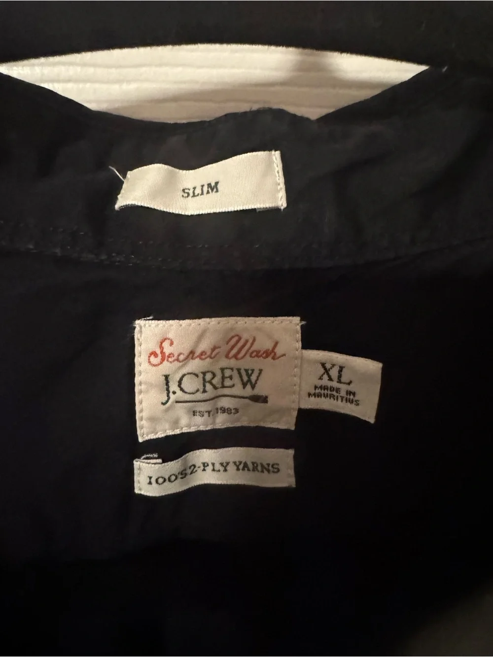 J.Crew Secret Wash Slim-Fit Black Button-Down Shirt – Men’s XL